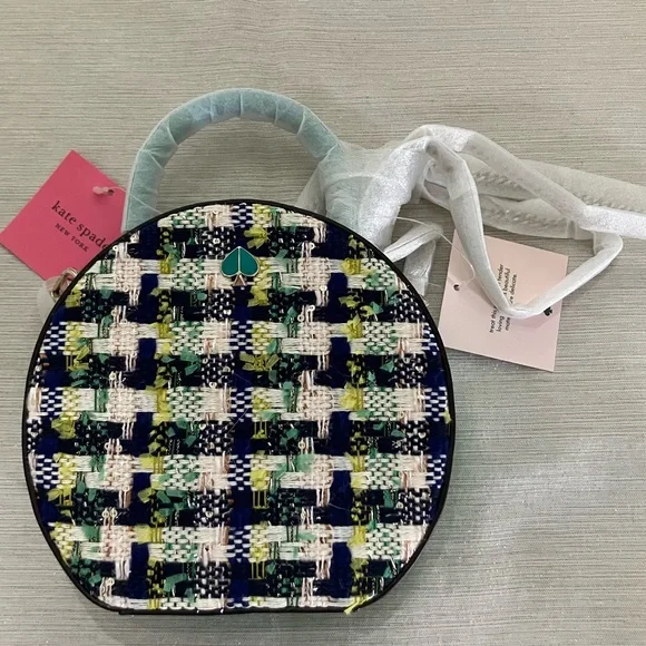 Kate Spade Mini Chain Canteen Bag - Picture 2 of 8